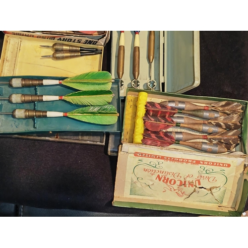 264 - Assortment Of Vintage Darts