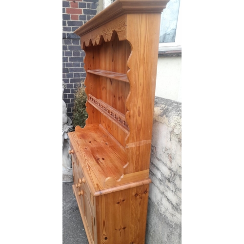 60 - Large Pine Dresser