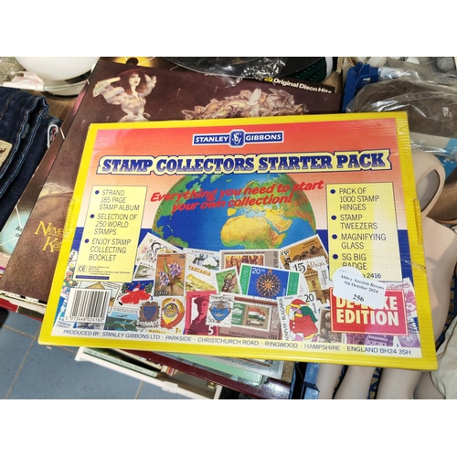 256 - Stanley Gibbons Start Kit With Book And 250 Stamps