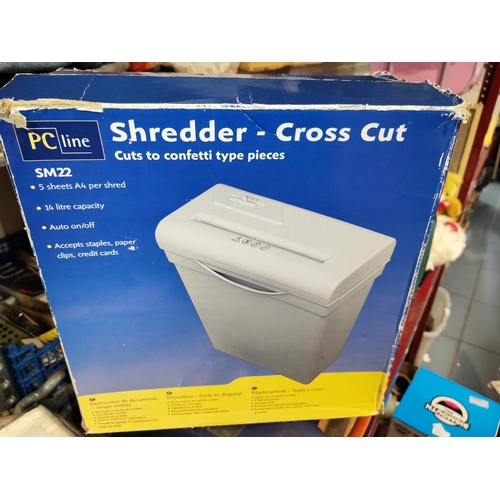 619 - Paper Shredder In Box