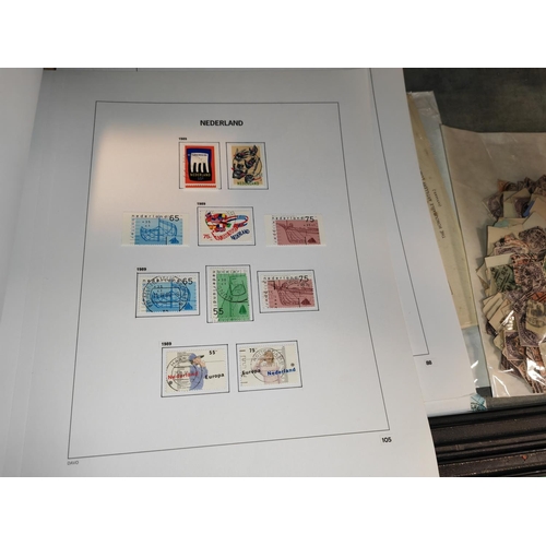 574 - Selection Of Nederland Stamps From 1980 Onwards