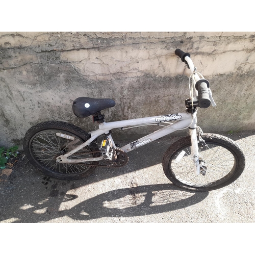 761 - Mongoose Mischief Bmx Bike 20