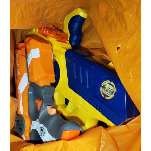 144 - Selection Of Nerf Guns Plus Accessories