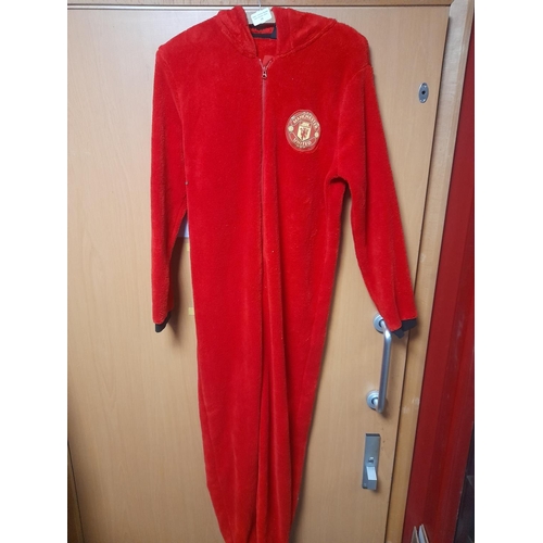 18 - Manchester United Official Onesie Xl