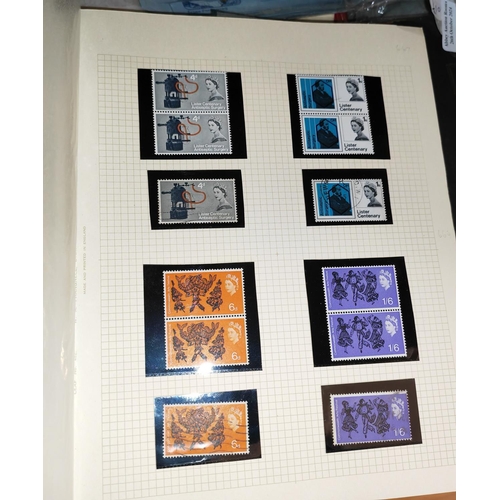 541 - Gb Stamp Album