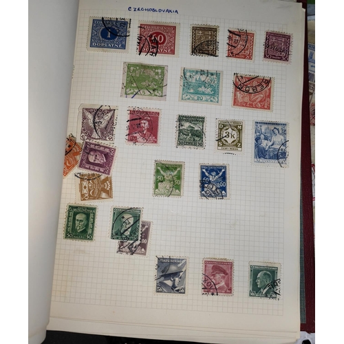 550 - 2 Books Of Mixed Stamps