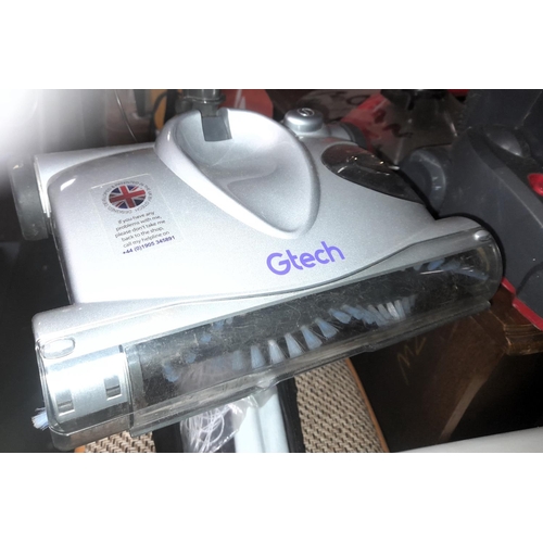 708 - G Tech Cordless Hoover Working