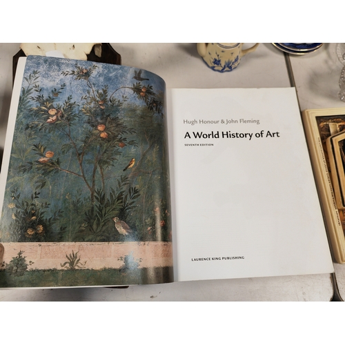 442 - Large Book On The History Of Art