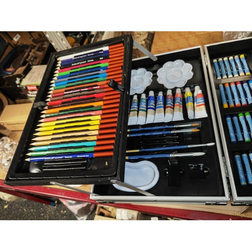 209 - Huge Artist Set With Colour Pencils, Acrylic And Water Paints, In Flight Case With Pouch Of Sketchin... 