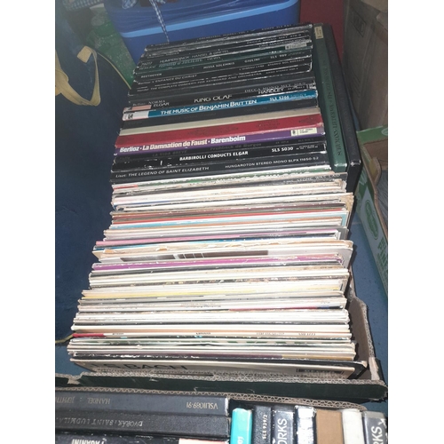 637 - 2 Boxes Of Classical Music Vinyl Records Lps And Box Sets