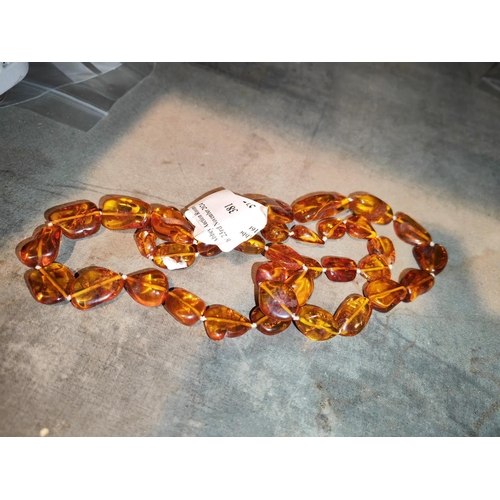 381 - Amber Necklace With A Screw Clasp