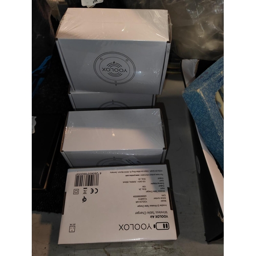 499 - 4 Yoolox Air Wireless Table Chargers Factory Sealed In Boxes