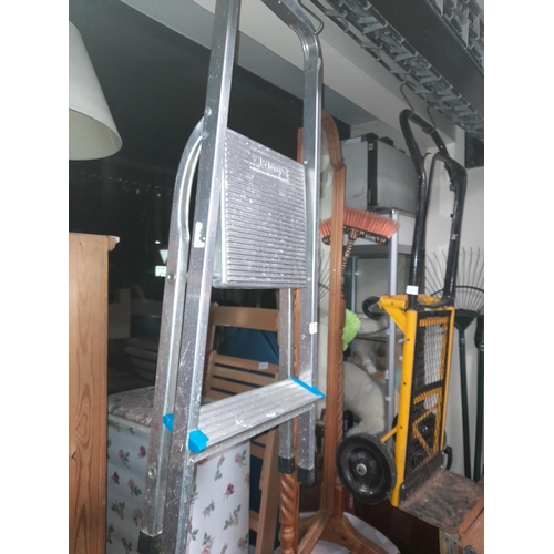 61 - Set Of Aluminium Step Ladders