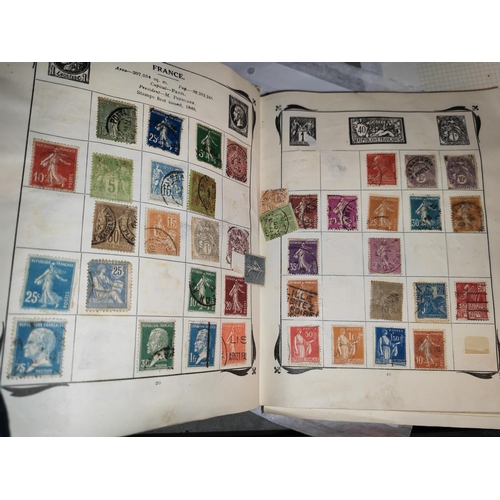 576 - Album Of World Stamps