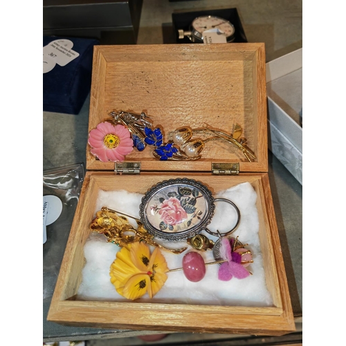 365 - Wooden Box Of Jewellery Plus A Brooch