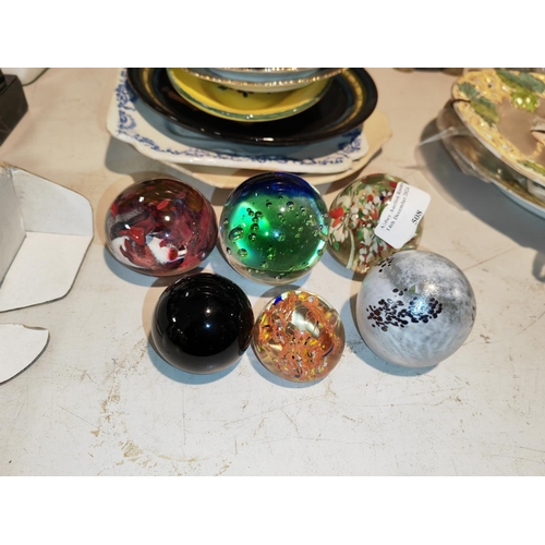 508 - 6 Paperweights