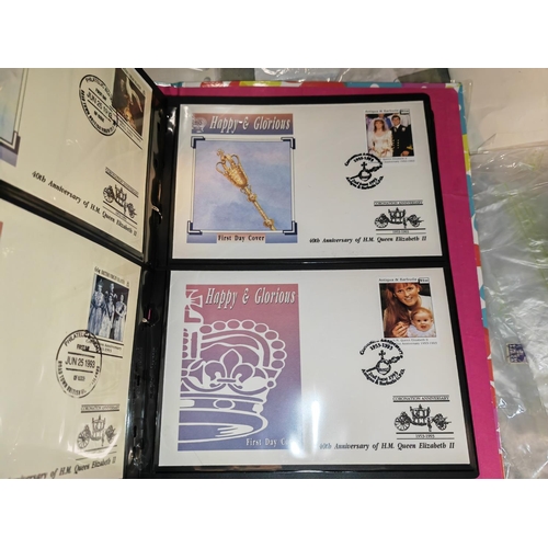 561 - Folder Of Royal First Day Covers