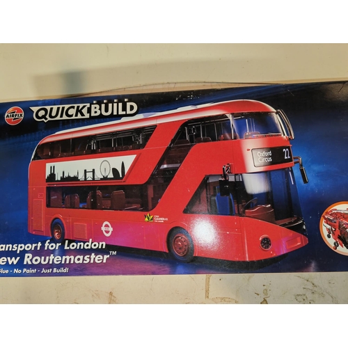 6 - Airfix Quick Build Transport For London New Routemaster Bus Kit Unused In Box