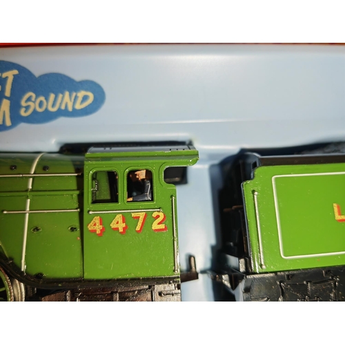 334 - Triang Hornby R855N L.N.E.R Flying Scotsman With Steam Exhaust Noise Lid Top Only No Base