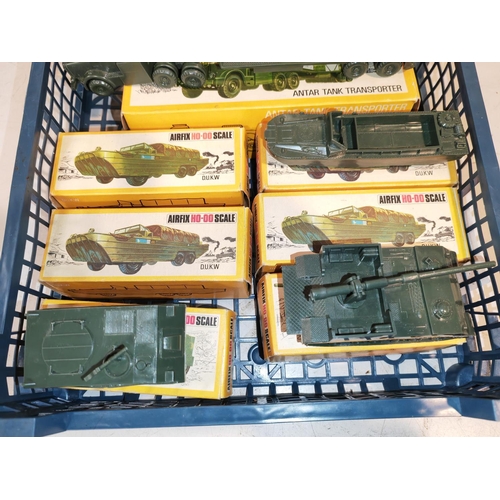 96 - 7 Airfix Ho-Oo Scale Military Vehicles Plus One Airfix 1:32 Scale Cromwell Tank All Boxed