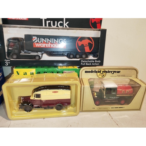 182 - 6 Boxed Diecast Vehicles Including Corgi, Vanguard And Models Of Yesteryear