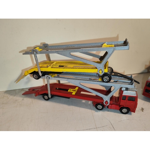 191 - 3 Diecast Lorries Plus A Trailer Including Corgi Junior, Matchbox