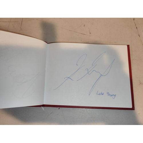 201 - Charlton Athletic Autograph Album With 16 Signatures