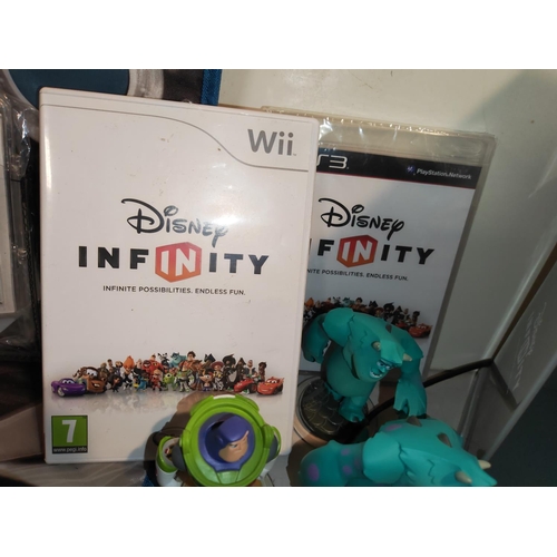 260 - Disney Infinity Collectors Set With 2 Base Reader Portals And Stands Plus 20 Figures Plus Cards And ... 