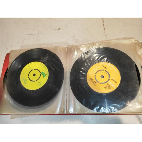 265 - Folder Of Single Records Including Beatles, Bee Gees, Elvis Presley