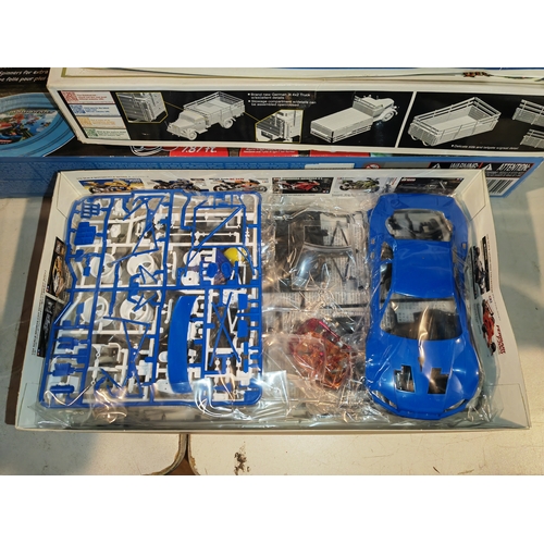 409 - Tamiya Calsonic Skyline GT-R 2003 Model Kit Complete