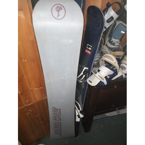 54 - 2 Snowboards With Bag And Boots With Spare Shoe Grips