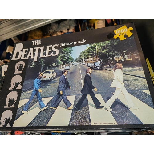 590 - 2 Beatles Albums Jigsaws