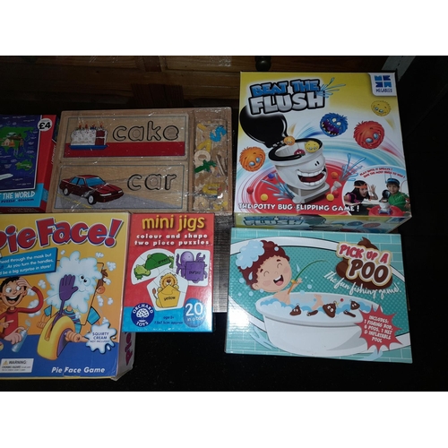 98 - 6 Childs Board Games