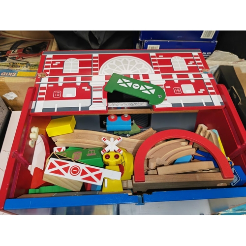 146 - 2 Children'S Wooden Game Sets