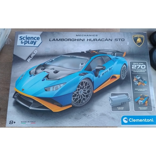 149 - Clementoni Built Lamborghini Huracan Sto Working Unused