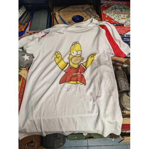 257 - Man United Homer Simpson T-Shirt Size L