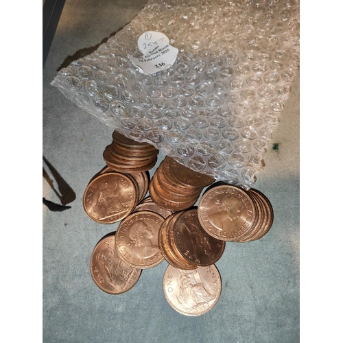 336 - 40 X Qe2 Copper Pennies 33 X 1963 2 X 1965 4 X 19966 Uncirculated