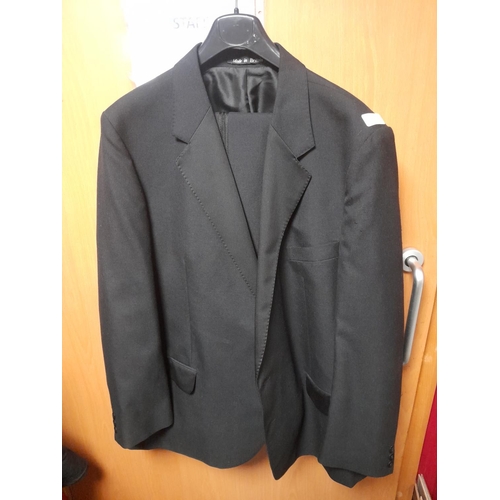 26 - Men'S Dunn & Co Dinner Suit