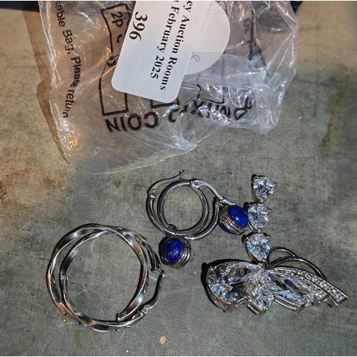 396 - 2 Pairs Of Silver Earrings And Brooch