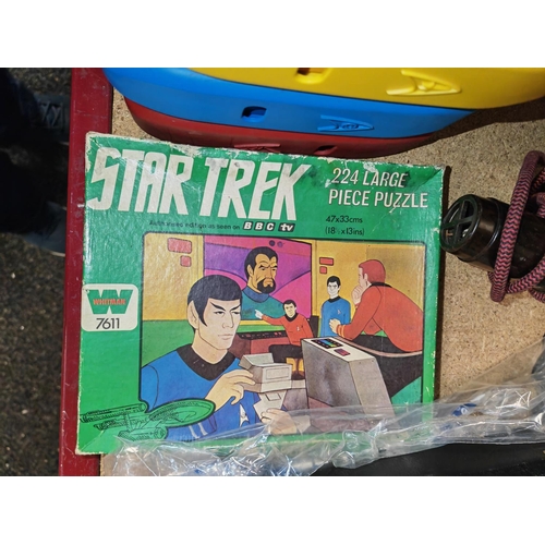 206 - Star Trek Series 1-3 On Presentation Boxes Plus A Jigsaw