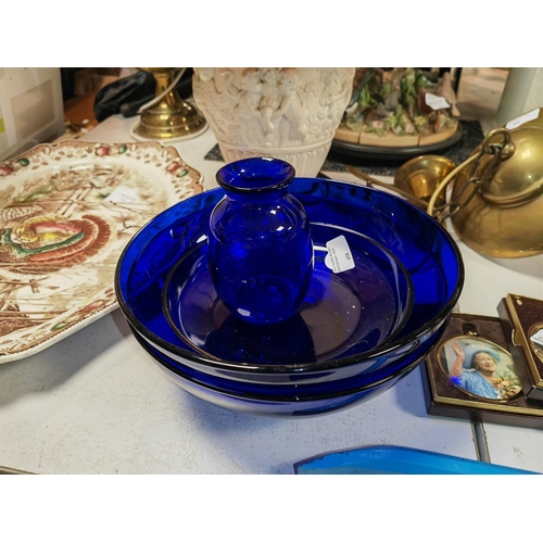 458 - 4 Pieces Of Blue Glass Including Bowls, Vase Etc