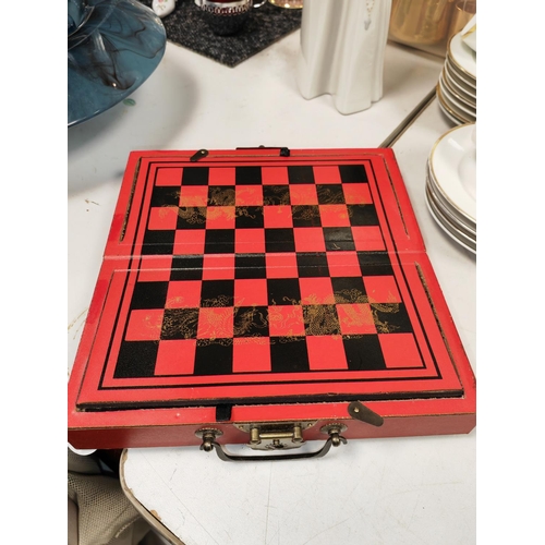 505 - Chinese Chess Set In Oriental Box With Brown And White Chess Pieces