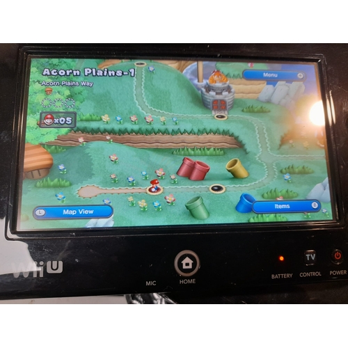 519 - Wiiu Games Console With Accessories And Box Working