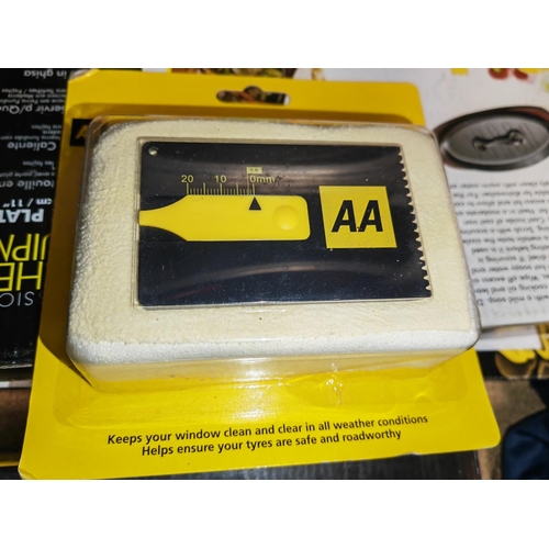 263 - Unused Aa Foldable Warning Triangle And Unused Aa Demister Pads