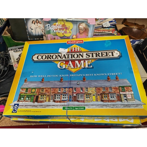 208 - 2 X 1994 Coronation Street Board Games