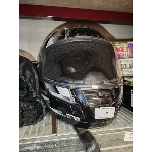 225 - Hjc Crash Helmet