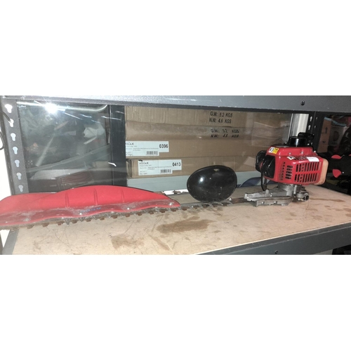 77 - Axminster Sl 700C Petrol Hedge Trimmer