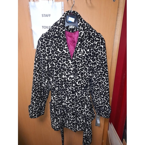 Lot 25        