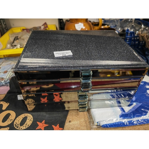 121 - Mirrored Large Jewellery Box With A Few Little Black Marks To Drawer