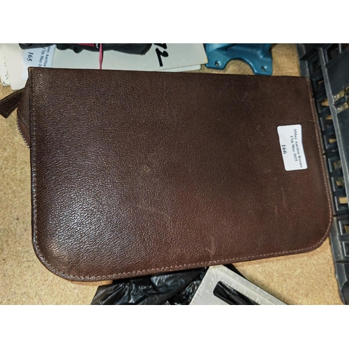 166 - Ladies Travel Set In Case